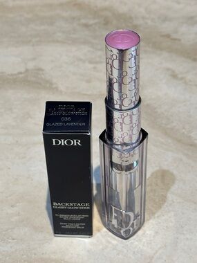 Dior Backstage Glassy Glow Multi-Use Highlighter Balm Glazed Lavender